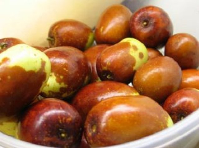 Ateşi de düşürüyor.