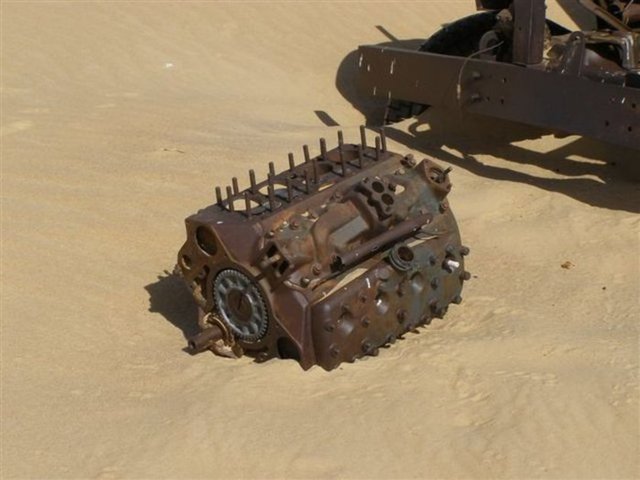 Bu parça bir askeri savaş zırhlısına ait...