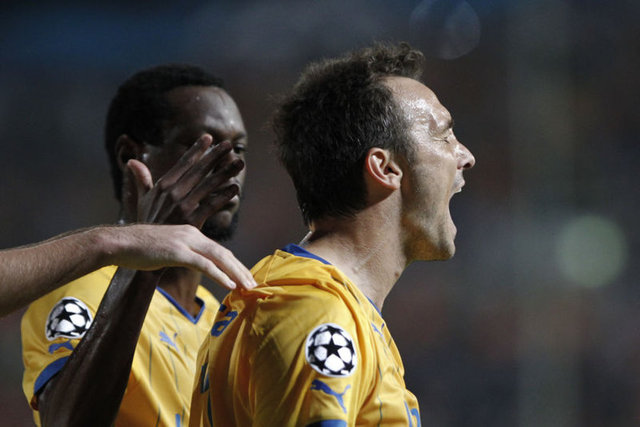 Ajax'ın 28. dakikada Andersen ile bulduğu gole ev sahibi ekip 31. dakikada penaltıdan Manduca ile yanıt verdi.