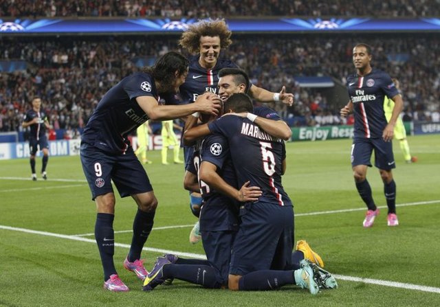 Barcelona'da yeni transferlerden cezalı Suarez ve sakat Vermaelen forma giymedi.