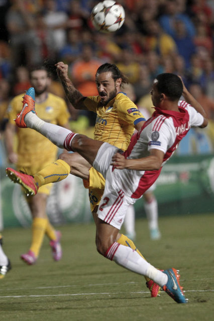 F Grubu'ndaki ikinci maçta APOEL ile Ajax, GSP Stadı'nda karşı karşıya geldiler.