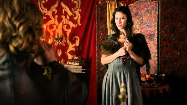 Game of Thrones dizisinde rol alan Sibel Kekilli, sosyal medyada taciz edildiğini söyledi.