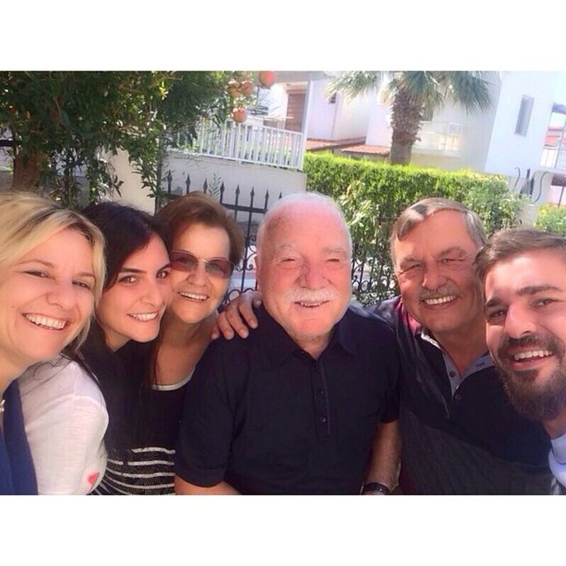 NESLİŞAH ALKOÇLAR  - Aile ziyareti