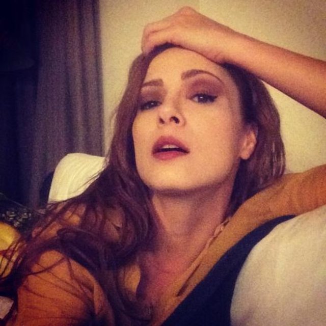 MİNE TUGAY  - Yorgunlu