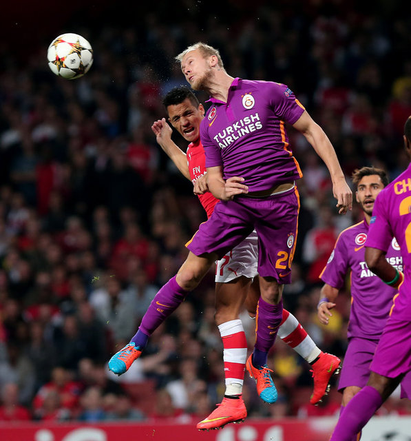 -  - - Mor forma da neyin nesi? Gs dediğin sarı kırmızı olur