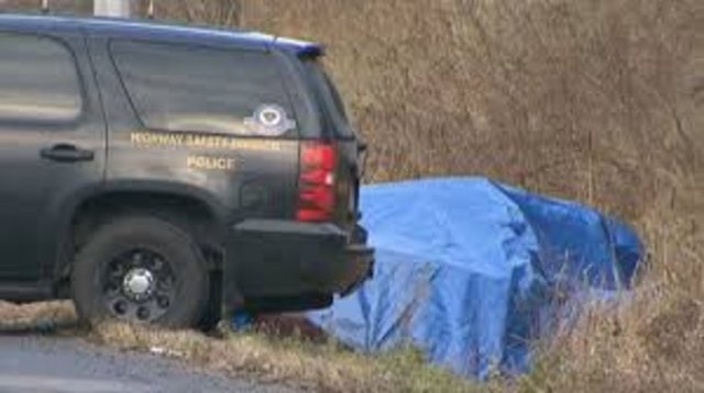 8- Kaliforniya'da yaşayan bir genç kız, iPhone'unu çalan hırsızı kovalarken otoyola düştü ve hayatını kaybetti.