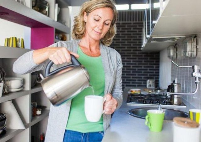 Elektrikli su ısıtıcısında ihtiyacınız kadar olan su kullanın.