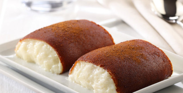 Bayram ziyaretlerindeki ikramlardan şerbetli hamur tatlıları yerine daha hafif sütlü tatlıları veya meyveleri tercih edin.