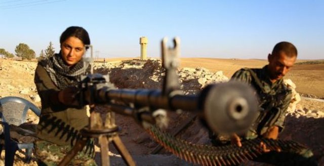 TOP-TANK KORKUSU  - Kobani'deki en büyük korku, şehrin her an IŞİD'in eline geçme ihtimali...