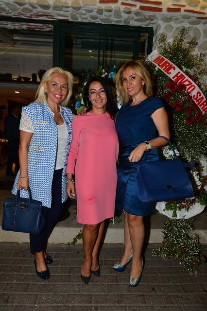 MÜGE SIRMABIYIK, ÖZLEM KOYUNCUOĞLU, ESRA ÖZTÜRK