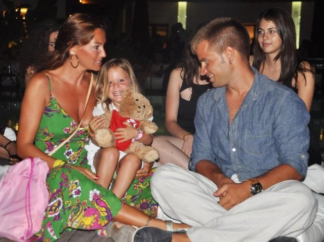 Hemen pedagoglarla konuştum. Bana "Çektirmeyeceksiniz, kimse çocuğunuzdan kıymetli değil, Su annesini paylaşmak istemiyor" dedi.