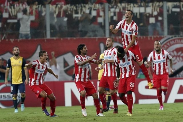 25 - Olympiakos