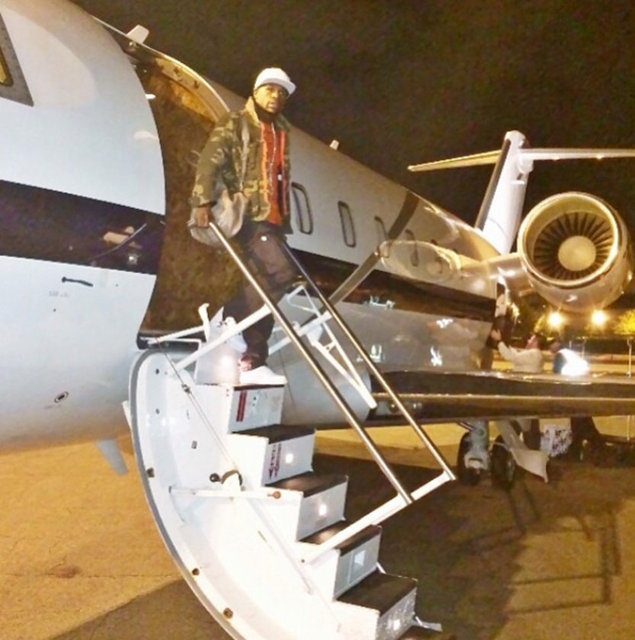 Floyd Mayweather, Amerika'dan özel uçağıyla geldiği İstanbul'da 16 korumasıyla gezmişti.