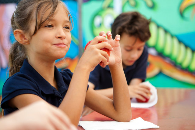 14-Bana bugün olan iyi bir şeyi anlat.