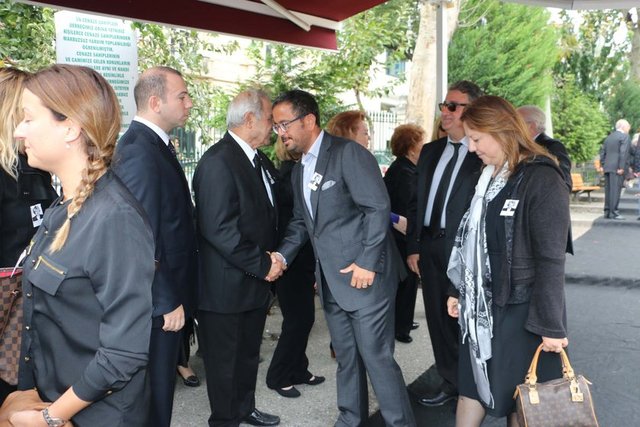 İLHAN SABANCI, ALİ SABANCI 