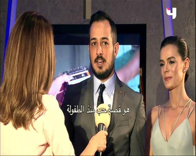 "Bu ülkede bir erkek olarak çok daha rahatım. Ama onun bu sahnelerle oluşabilen sansasyonlardan zarar görebileceği alanlar var. Bir şekilde bu sahnelerin konuşulması rahatsız etse de bir yerde filmimizin tanıtımı için PR çalışması gibi oldu.