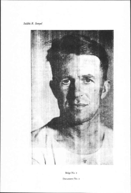 Naaşı Eric Kennington tarafından St Paul Katedralinin kilise mahzenine yerleştirildi.