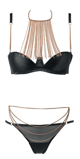 Renk tavsiyesi: Sarı renk Yay burçları için çok cazibelidir. (İntimissimi üst: 82,5TL alt: 49 TL boyun aksesuarı: 49TL bel aksesuarı: 30TL)