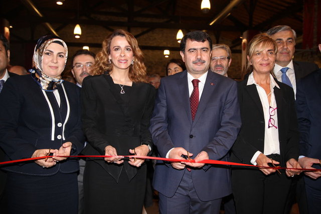 GÜLHAN ALTINOK, ZEYNEP KARAHAN USLU, VASİP ŞAHİN, CATHERINA PES 