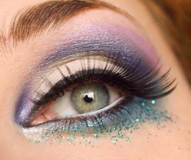 Renginiz ne olursa olsun asla siyah kullanmayın.