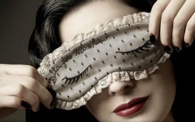 Bir maske, uykunuzu korumaya yardımcı olabilir. -