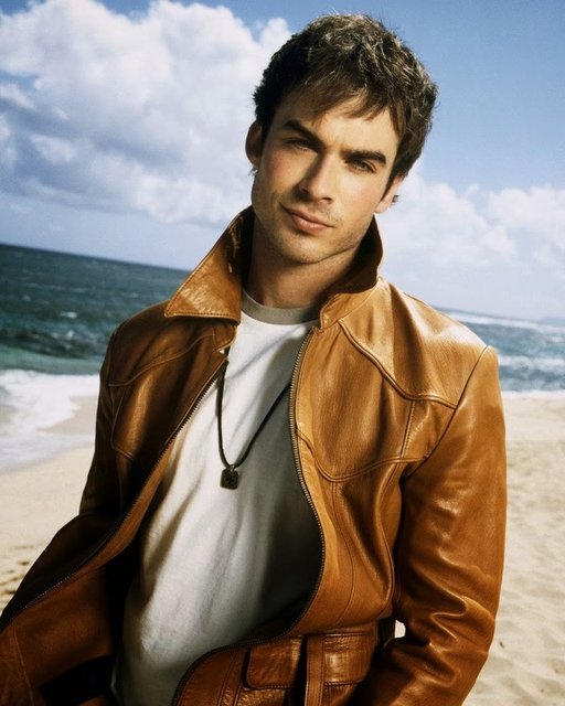 Güldüğünde onunla birlikte ama alay etmeden gülen