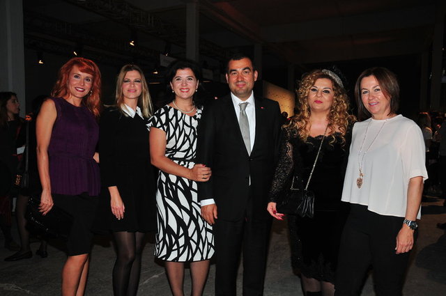 BERRİN ZORLU, BİLGE ERTAN, AYŞEGÜL - NUSRET ALTINBAŞ, SEVDA AYDIN, ACER ŞAHİN