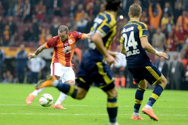 "Bütün arkadaşlarımı tebrik ediyorum. Sahada sonuna kdar iyi oynayan bir Galatasaray vardı."