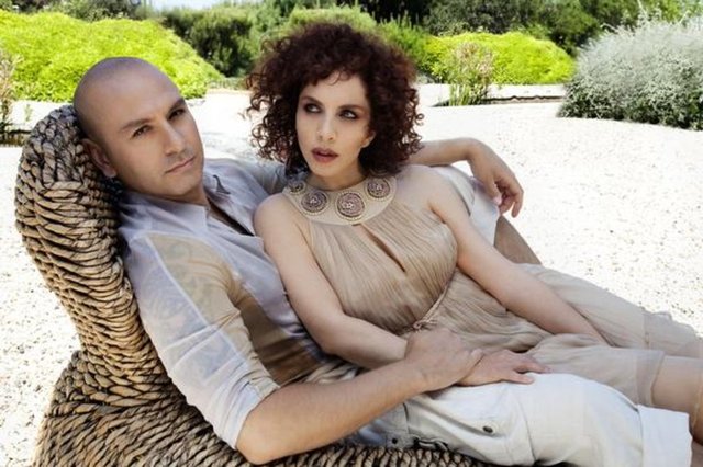 Demir Demirkan'ın, "18 yıllık ilişkimizi sonlandırma kararı aldım" açıklamasını tüm Türkiye'yle birlikte öğrenen Sertab Erener şoke oldu.