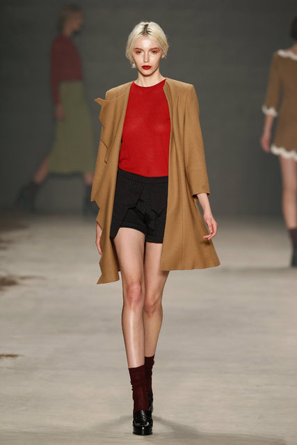 Defileye izleyici olarak Murat Boz, İdil Fırat, Derya Şensoy gibi ünlü isimler katıldı.