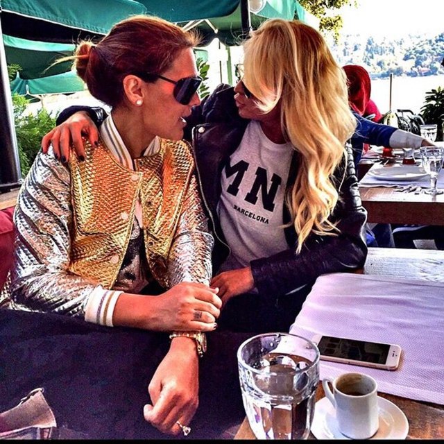 DEMET AKALIN  - Deli arkadaşı olması iyidir insanın