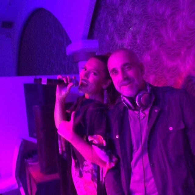 DEMET AKALIN  - Güzel ikiliyiz