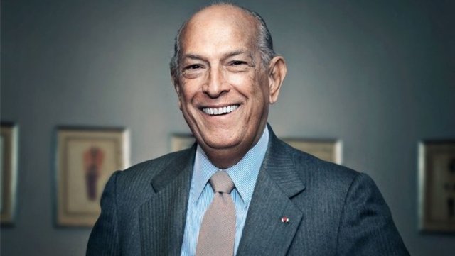 Dünyaca ünlü modacı Oscar de la Renta'nın Connecticut'taki evinde öldüğü bildirildi.