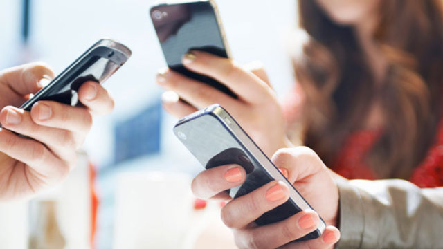 Telefonunuzu Herkese Vermeyin:  - Bildiğiniz gibi hastalık ve virüslerin en kolay yayılma yolu insandan insana geçiştir.