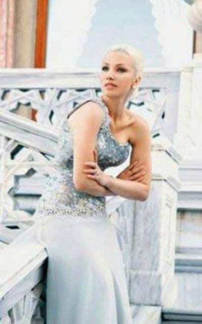 Estetiksiz ünlü güzeller...