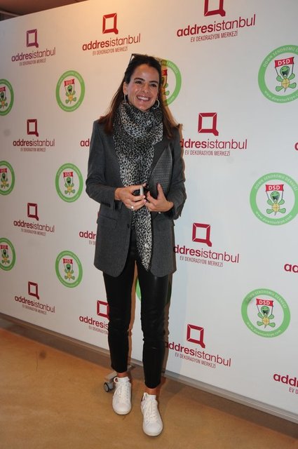 EDVINA SPONZA