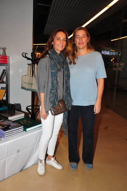 YELDA ELMAS, ZEYNEP ÖZCAN