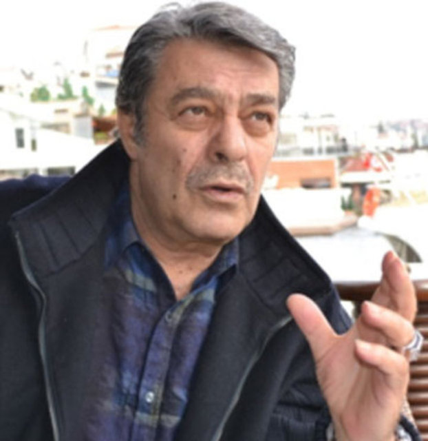Kadir İnanır