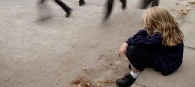 Sheila kızım doğmadan kısa süre önce vefat eden kız kardeşimin adıydı. Kızıma kağıtta yazanı sorduğumda hiçbir fikri olmadığını söyledi.