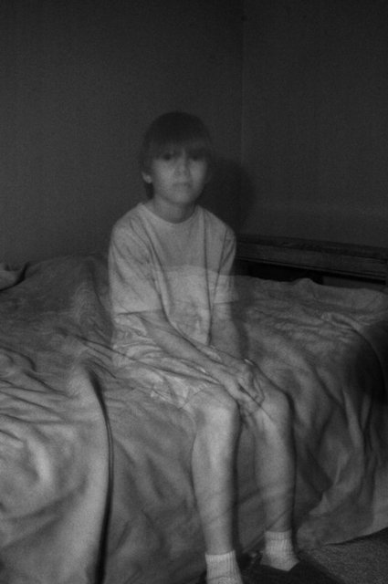 Sarhoş bir sürücü tarafından öldürülmüş ve güneş gözlükleri arabanın arka koltuğunda bulunmuştu.  -