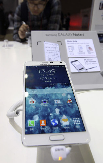 Samsung Galaxy Note 4, Qualcomm'un en güçlü modeli Snapdragon 805 işlemci ile yılın en güçlü Android akıllı telefonlarından biri. Aynı zamanda cihaz şimdiye kadar en yetenekli kameralardan birine sahip. -