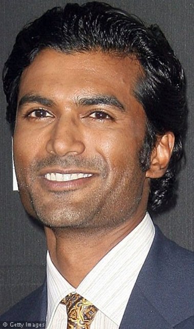 Sendhil Ramamurthy
