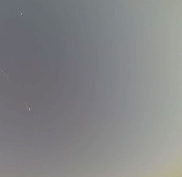 Ancak Tayland Astronomi Araştırma Merkezi, cismin bir uzay çöpü ve 11 Aralık'ta Kazakistan'dan fırlatılan Rus uzay roketine ait olduğunu açıkladı. -  