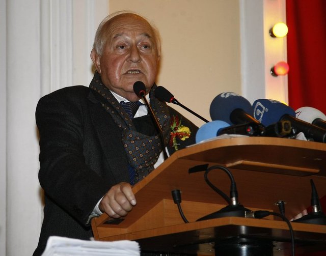 DUYGUN YARSUVAT