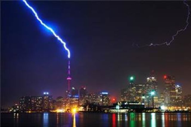 7- Kanada - Kanada'da sınavlardan en iyi sonuçları alan kişi sayısı 1 milyonun üzerinde.