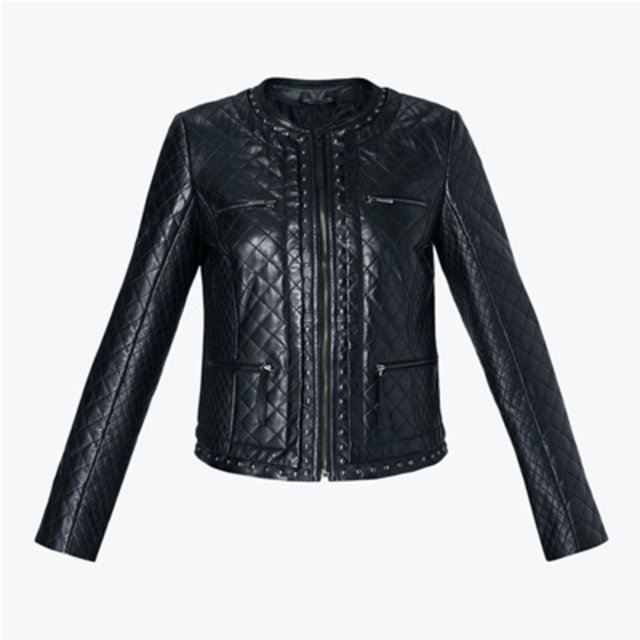 Guess 1079 TL.
