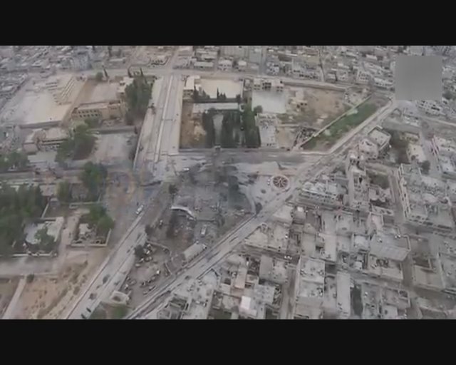 Irak Şam İslam Devleti, 2012 yılının Kasım ayından bu yana elinde esir tuttuğu İngiliz gazeteci John Cantlie'ye Kobani'den haber yaptırdı