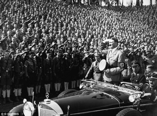 Baba bir gün gururla eve dönüyor, 200 kişiyle birlikte yeni bir köprünün inşaatında çalışmaya başlayacağını ailesine müjdeliyordu…