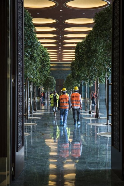 Cumhurbaşkanlığı yetkililerinden alınan bilgiye göre, 29 Ekim Cumhuriyet Bayramı kutlamaları çerçevesinde Anıtkabir'deki törenin ardından her yıl olduğu gibi Cumhurbaşkanı'na tebrikler sunulacak.