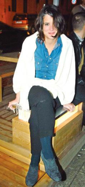 Elif Boyner (Cem Boyner'in kızı): New York Parsons School of Design'da bir yıl sanat eğitimi aldıktan sonra Paris'teki Parsons'a giderek eğitimini orada tamamladı. Okulun yıllık ortalama fiyatı: 40.000 USD